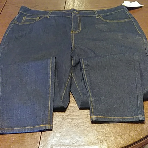 Bobbie Brooks jeans - Picture 3 of 5